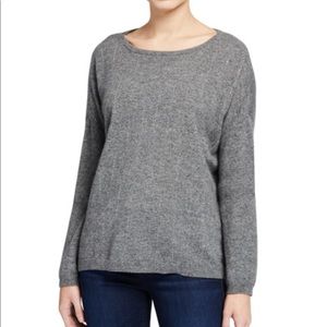 NWT Cashmere sweater in light gray XS